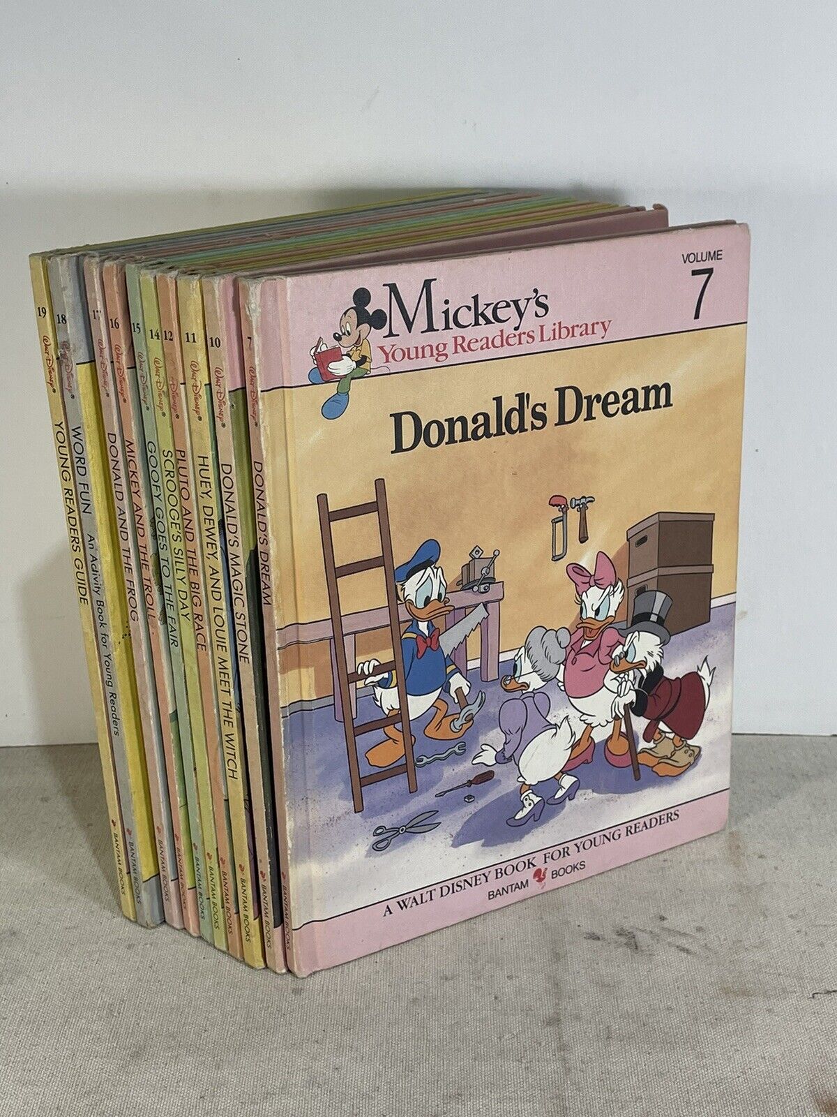Mickey\'s Young Readers library Book Set(not Complete)