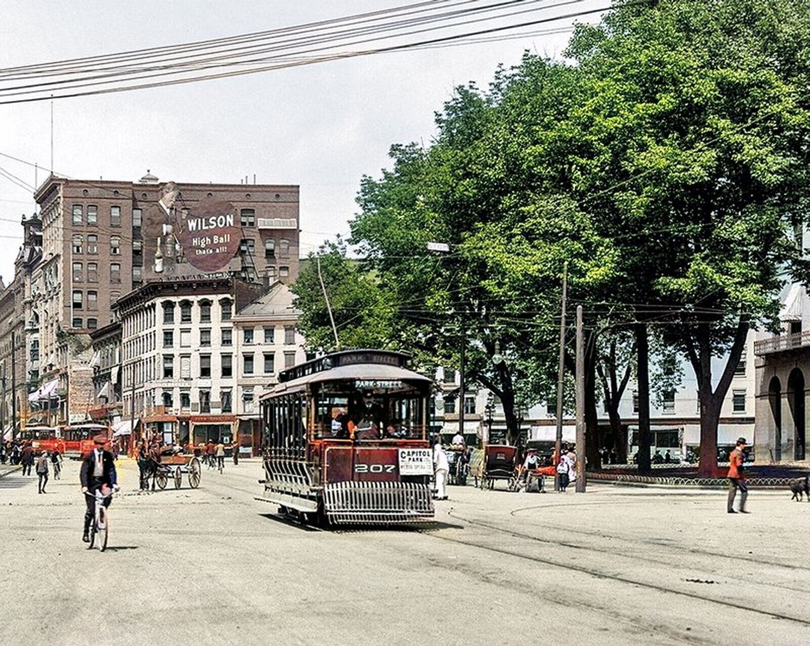 1905 HARTFORD CT. Street Car & City Scene - COLOR TINTED PHOTO  (200-B)