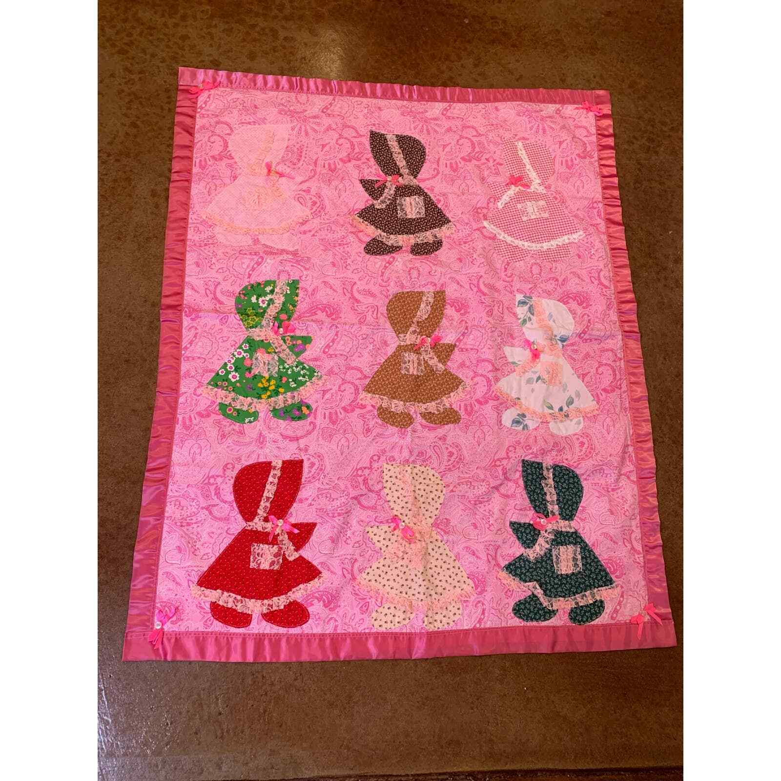 Sunbonnet Sue Quilt Baby Blanket Pink Patchwork 44 x 53 Satin Handmade Vintage
