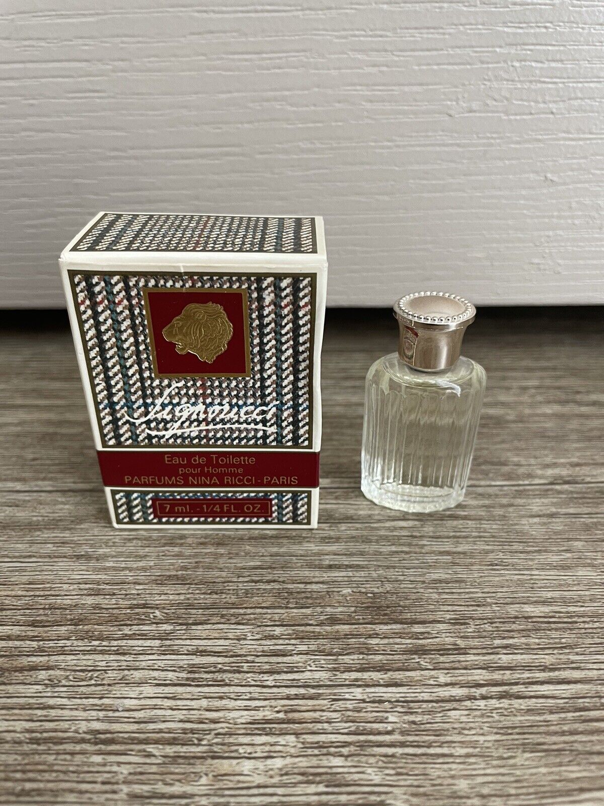 VINTAGE NINA RICCI-PARIS SIGNORICCI 7ml -1/4 oz. EAU DE TOILETTE PARFUME Perfume