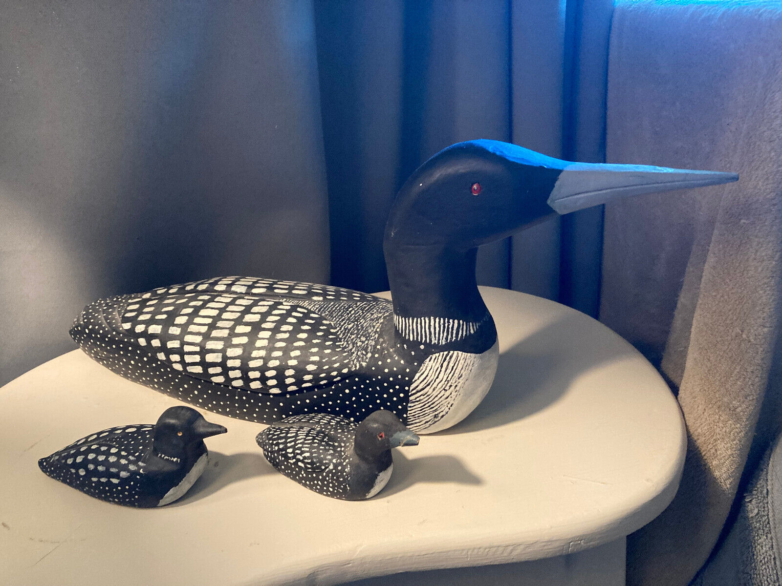 Beautiful  Vintage Collectible Decoy Duck Hand Carved Common Loon 2 babies 18