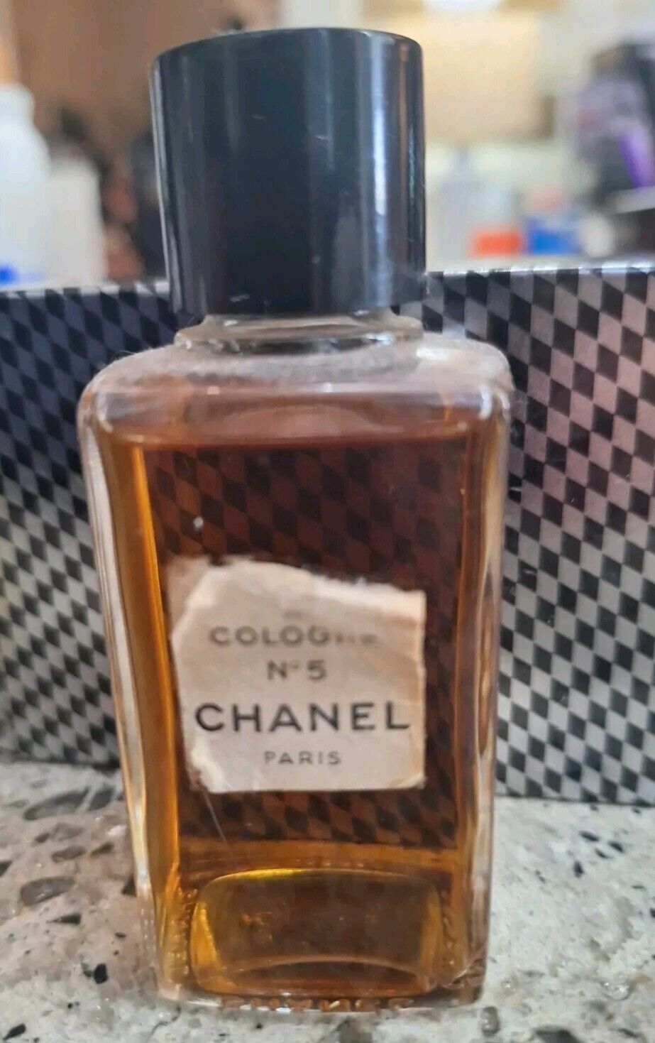 Chanel No. 5 Eau de Cologne 2 Oz Sealed- Vintage