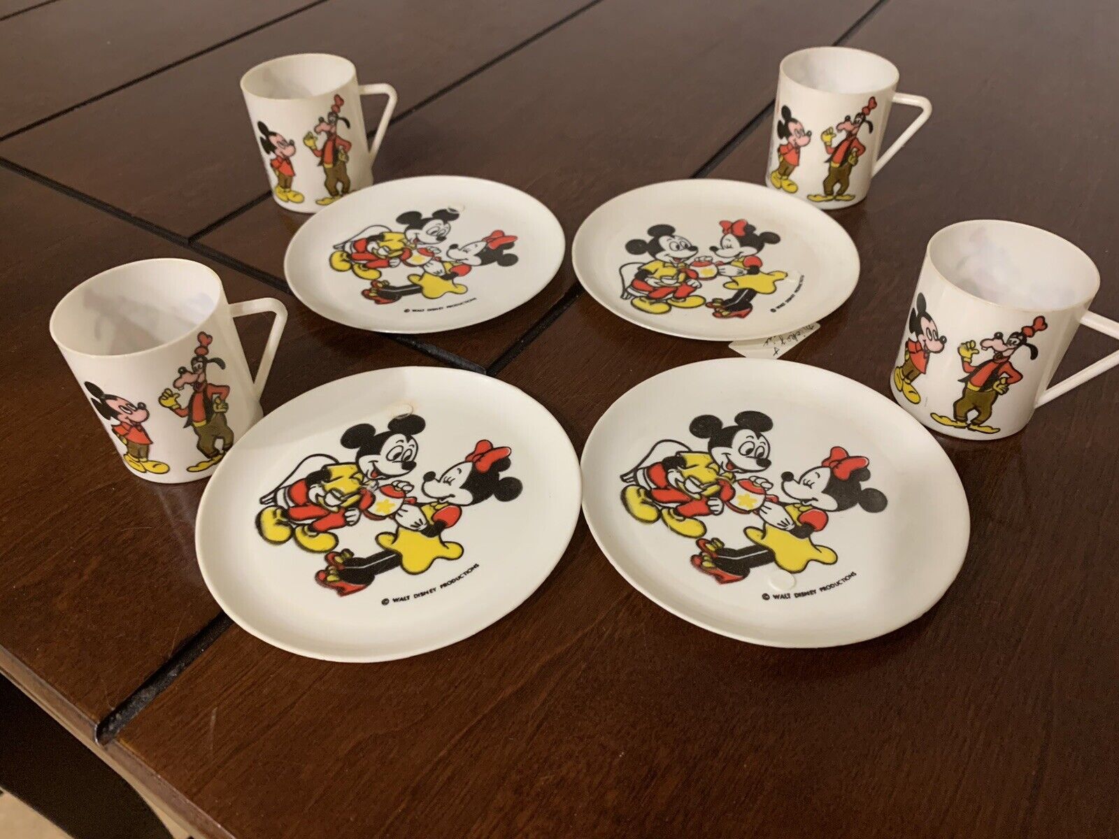 Vintage DISNEY MICKEY MOUSE Pretend DINNERWARE SET Plates & Cups