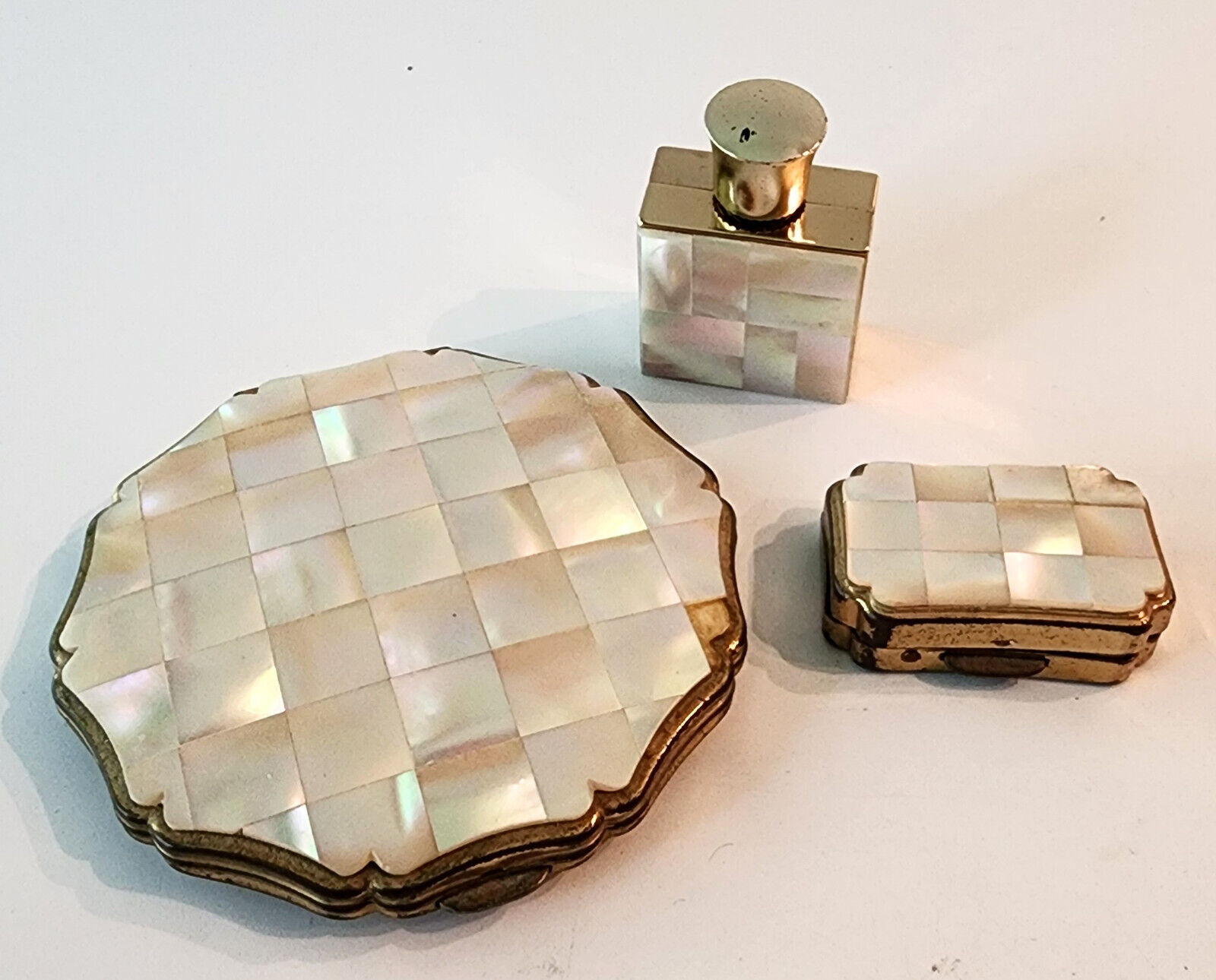Vintage Mid Century Stratton 3 Piece Mother of Pearl Compact Set - England