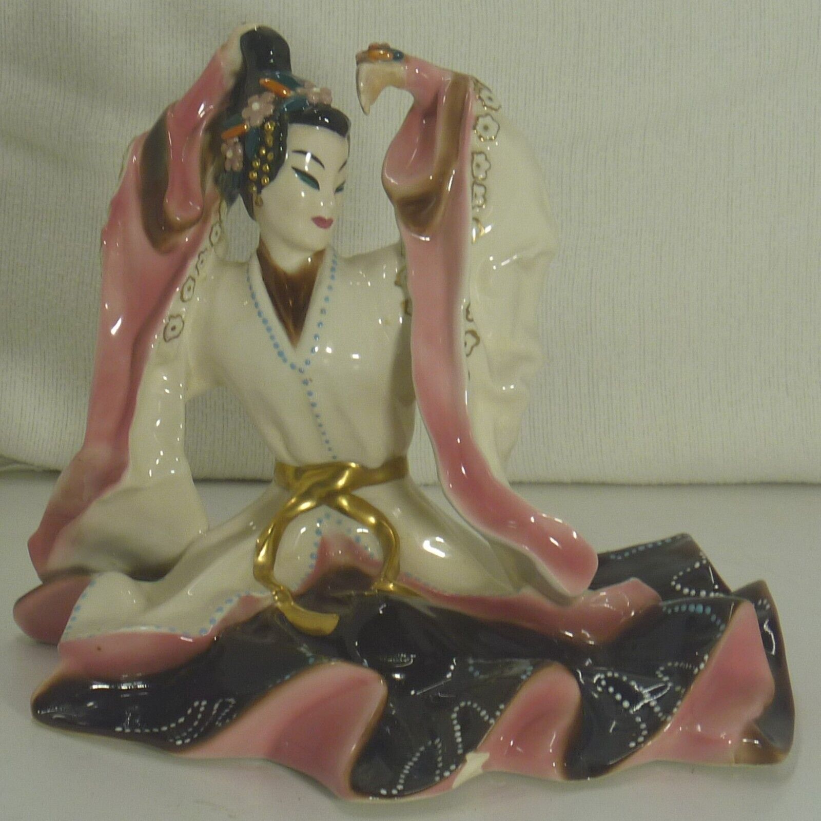 Vintage Kathi Urbach Noble Lady #1258 Goldcrest Creations  Oriental Figurine