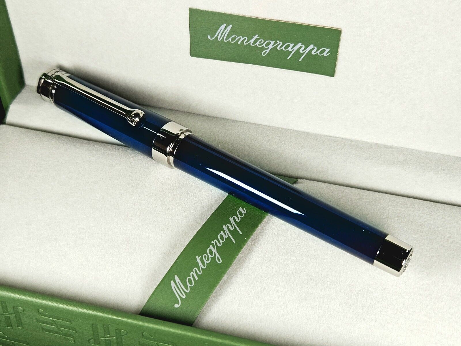 Montegrappa Parola Midnight Blue Fountain Pen, Med Nib, NEW, 20% Off Retail