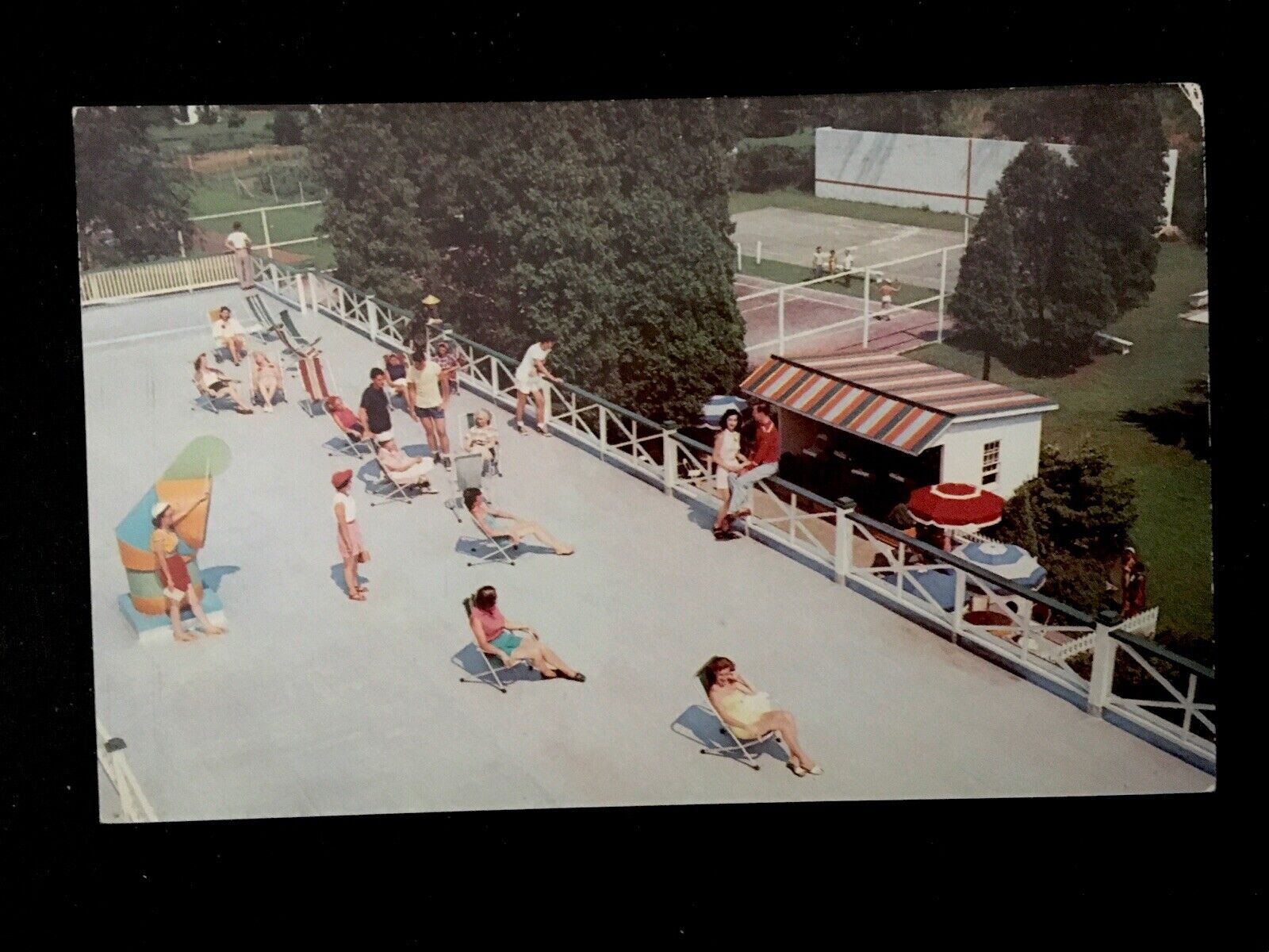 c1950’s Pococabana Lodge, Poconos Resort, Minisink Hills, PA Vintage Postcard