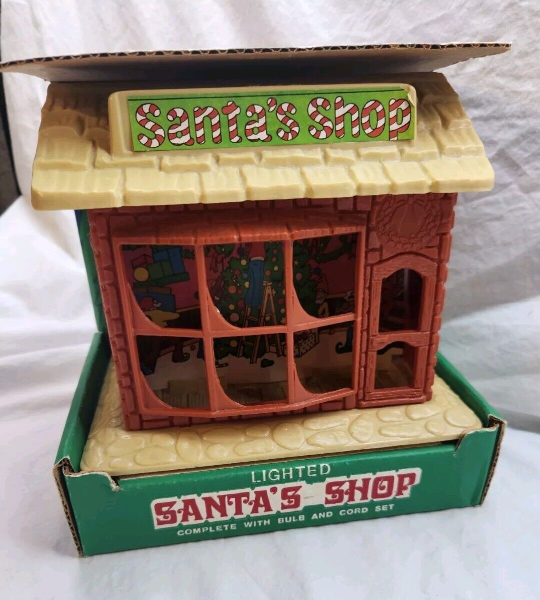 Vtg 1950's Plastic Christmas Santa's Shop Electrified Light Up Decoration In Box