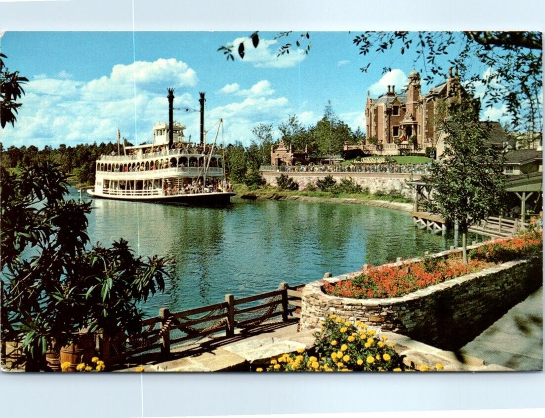 Postcard - Cruising the Rivers of America, Walt Disney World, USA