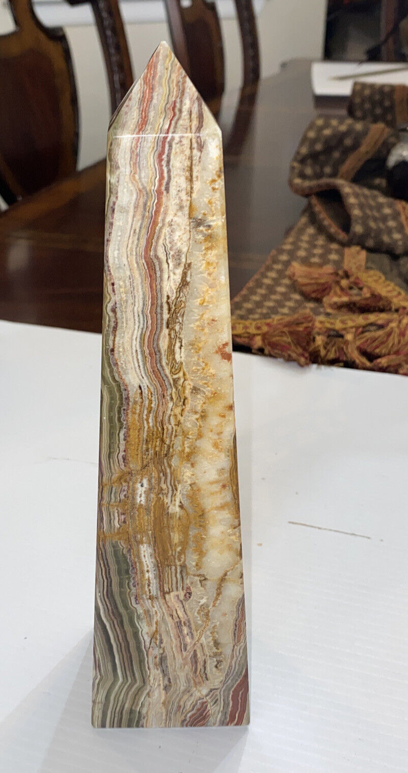 1577g calcium carbonate Onyx Polished Obelisk Tower 10” Tall Exceptional beauty