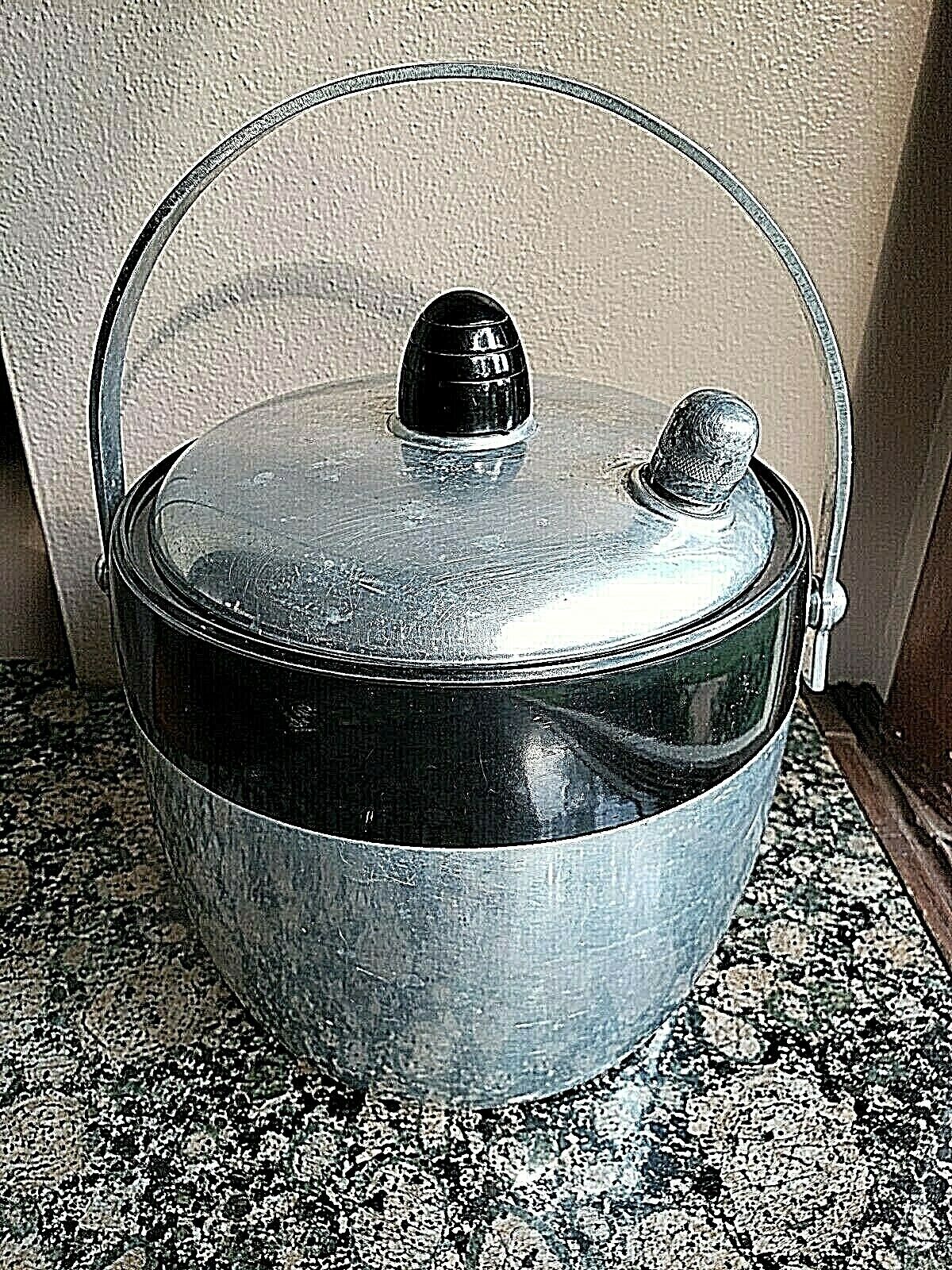 RARE 1950's Kromex Aluminum & Black Atomic Ice Bucket W/Locking Lid Water Spout