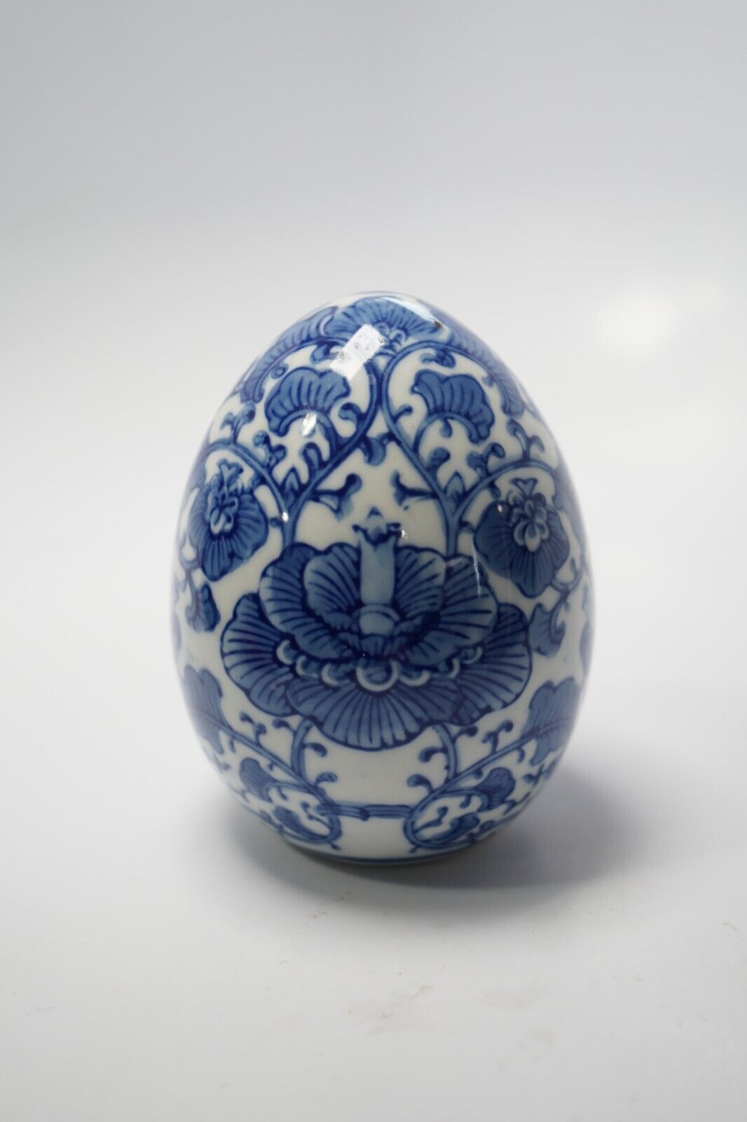 Blue & White Decorative Egg Ceramic Porcelain Decor Floral Design 4.5”Tall China
