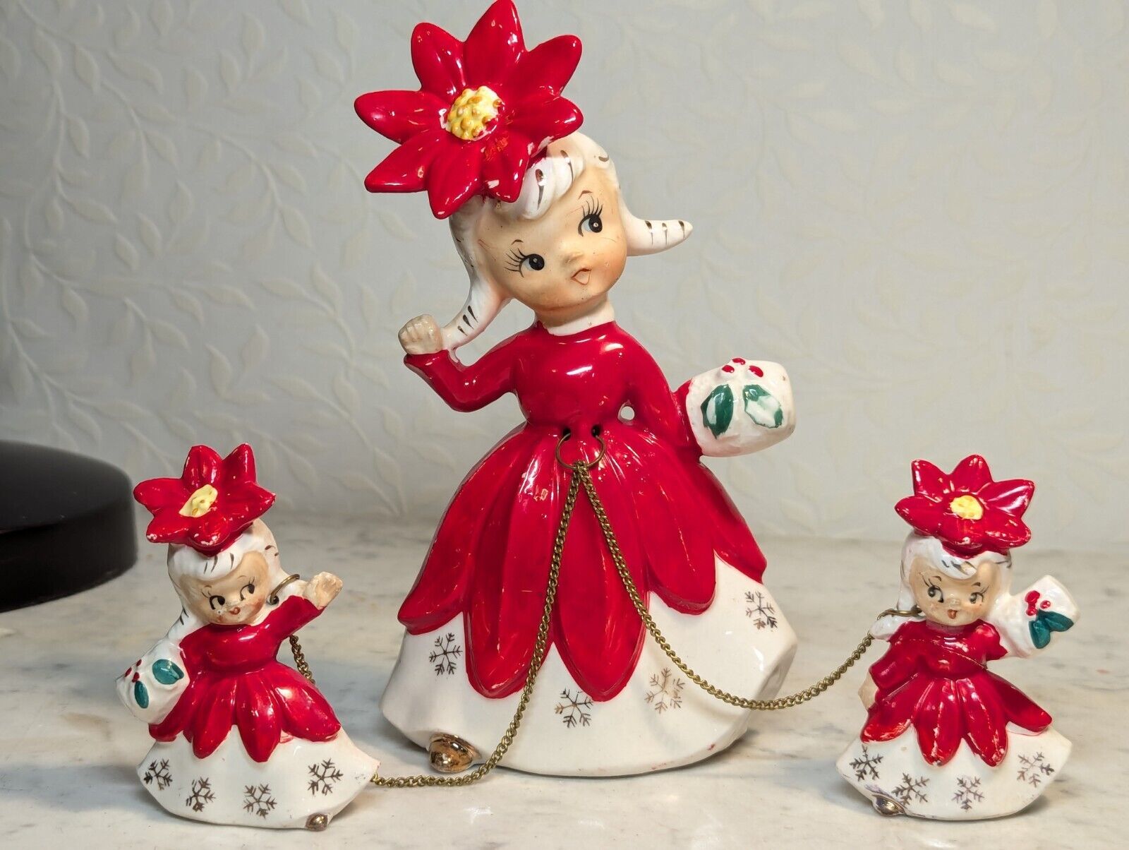 MCM Vintage Lipper & Mann Christmas Poinsettia Girls Chain Figurine Japan Kitsch