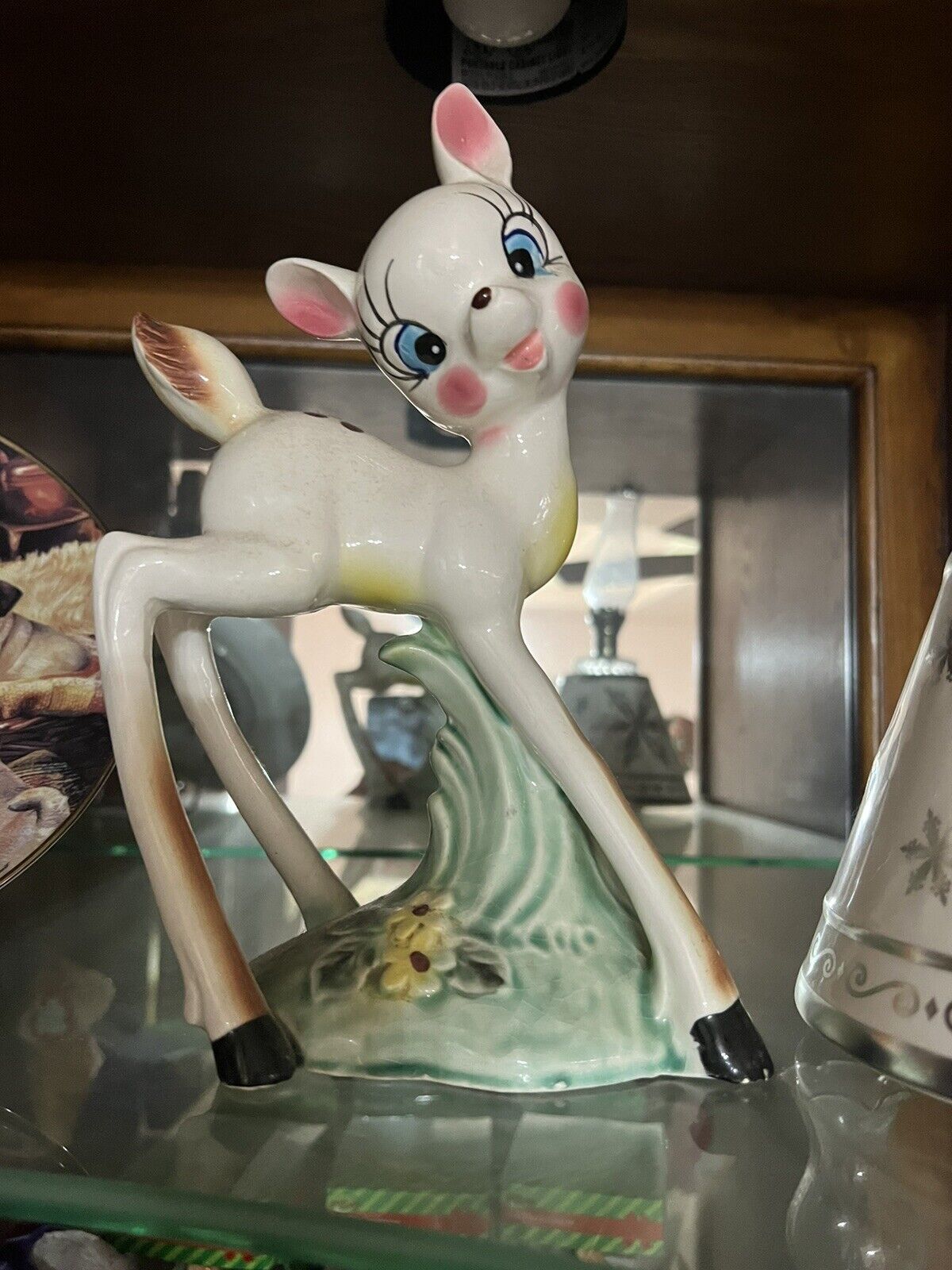 Rare Vintage Kitsch White Fawn Deer Made In Japan Figurine  Anamorphic