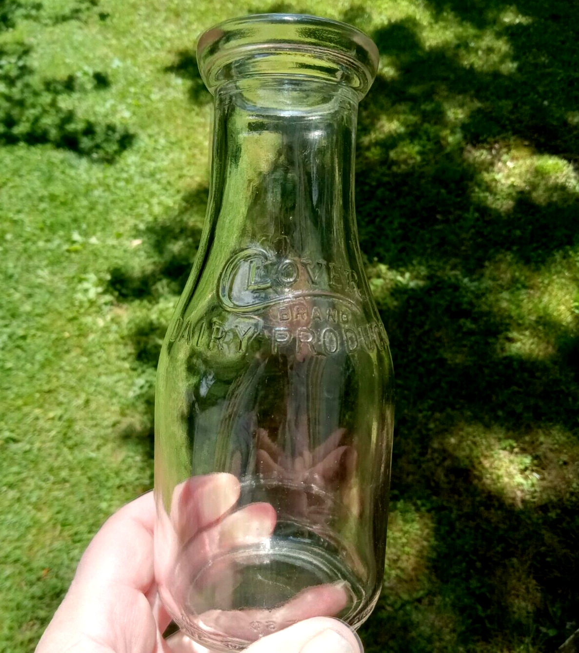 CLOVER BRAND PRODUCTS Embossed Glass Pint Milk Bottle LIQ-X 3100 Vintage