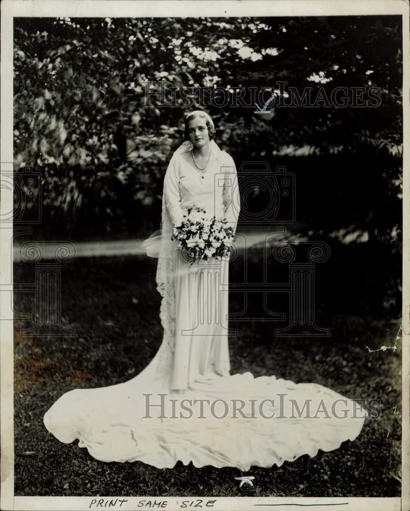 1931 Press Photo Miss Gwladys Crosby Hopkins on her wedding day in Pennsylvania