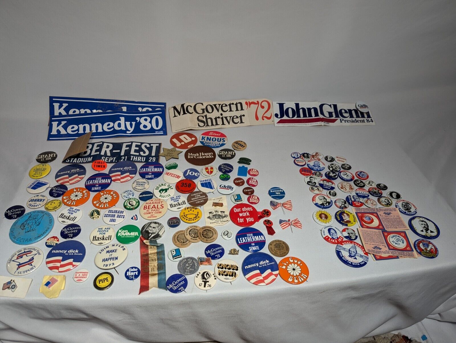 Huge Lot 100+ VTG Pinback Pin Button Ads Slogan Campaign Politcal Kennedy Carter