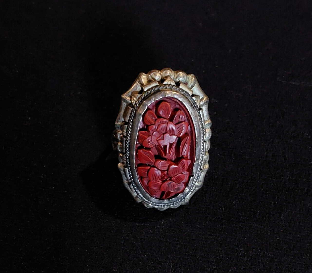 VINTAGE ANTIQUE CHINESE STERLING CINNABAR RING SIZE 6 EARLY 20TH CENTURY