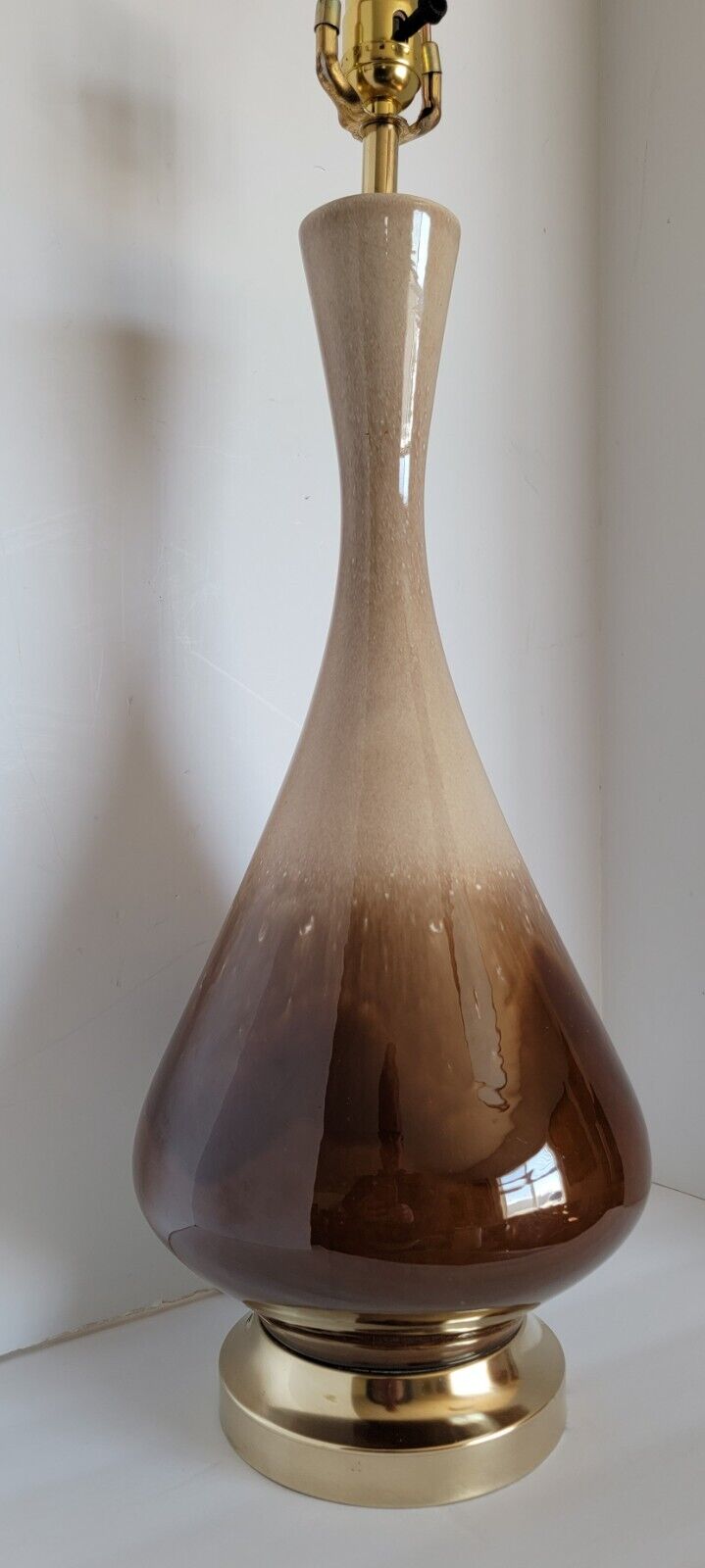 Vtg Mid Century Modern PHIL MAR Brown Drip Glaze Ceramic Genie Bottle Lamp 34\