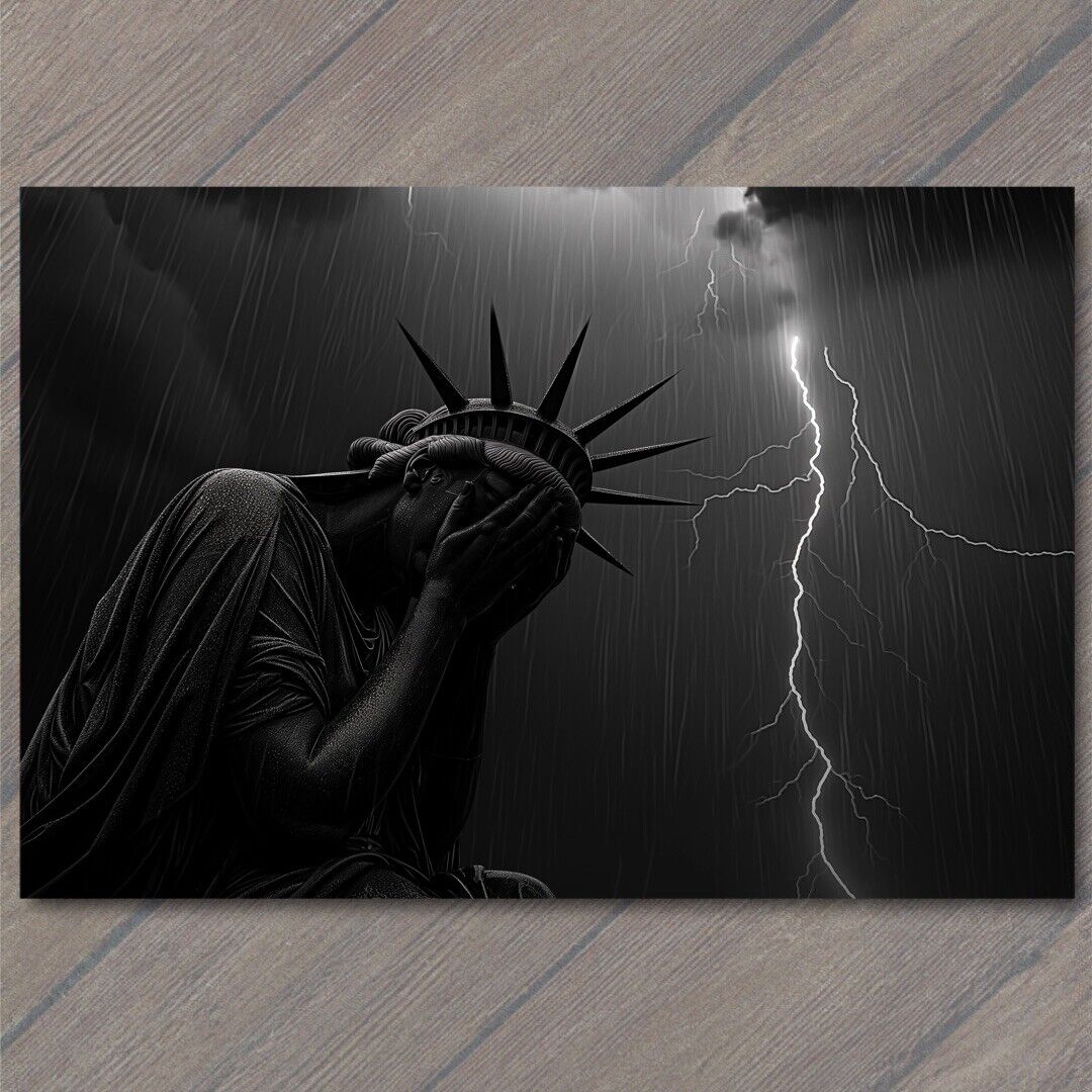 POSTCARD Statue of Liberty Expresses Headache Disgust Crying Weeping America USA