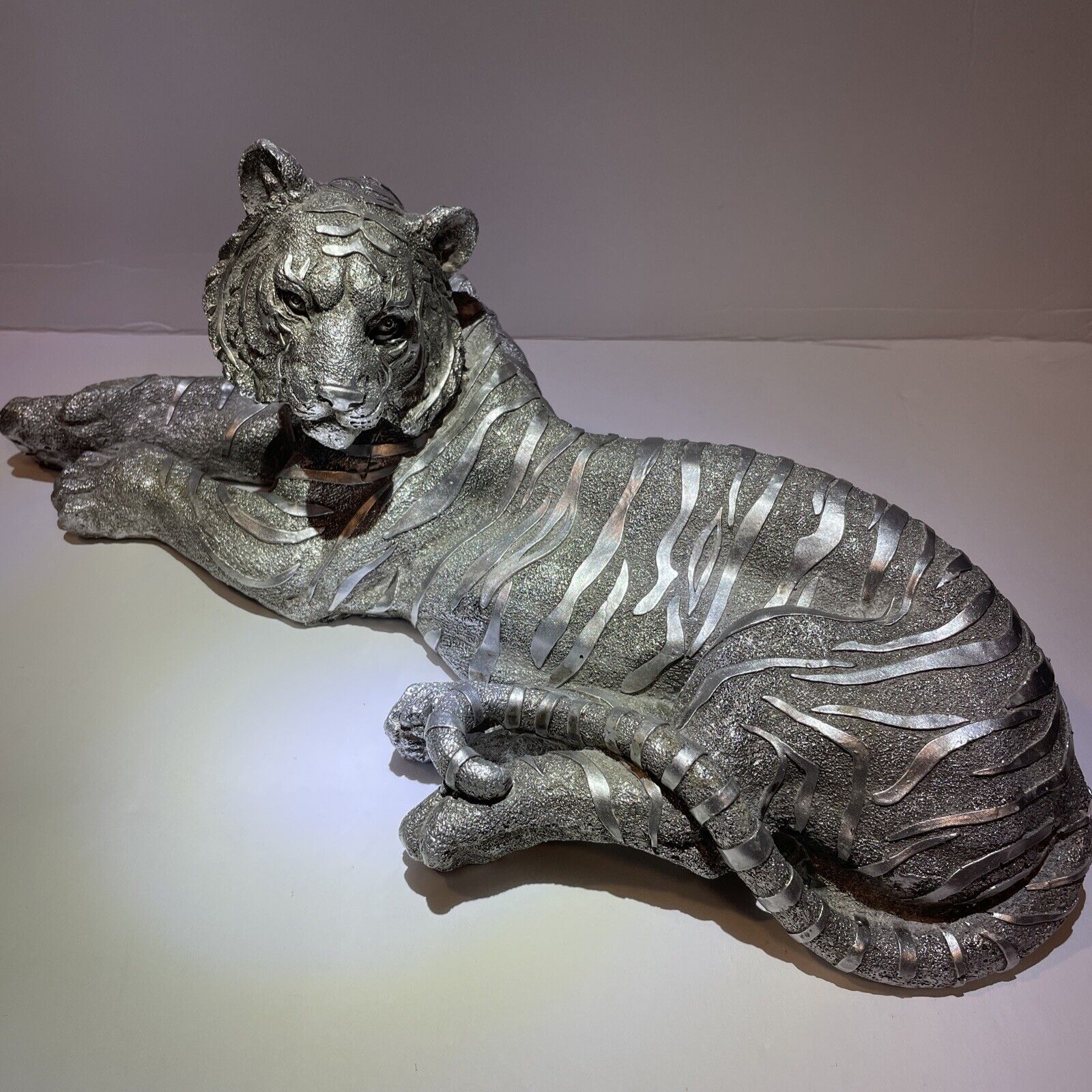 Tiger Resting Sculpture Wild Animal Art Excellent Condition