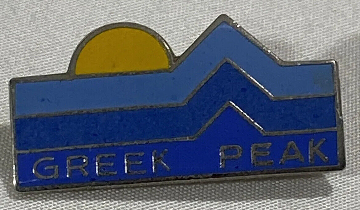 Vintage Green Peak Skiing pin Pinback Mountains Blue Yellow