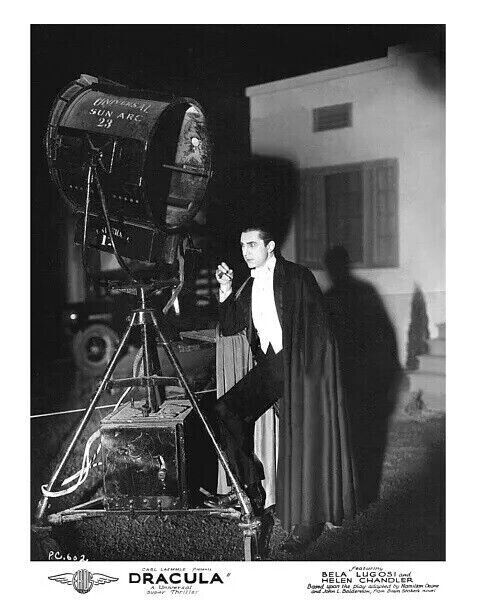 Bela Lugosi in Classic 1931 Dracula Lobby Card Picture Photo 8.5x11