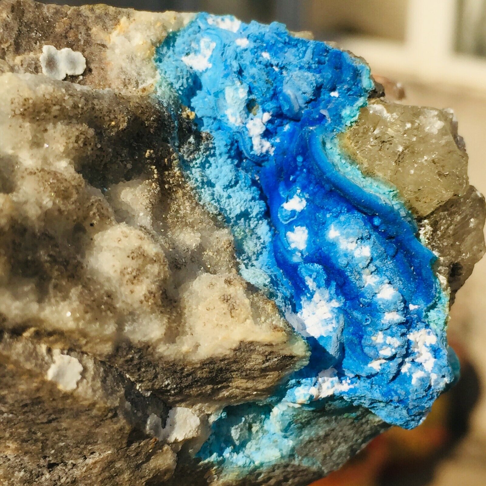 358g Natural Blue Gibbsite Quartz Crystal Rough Mineral Specimen From Yunnan