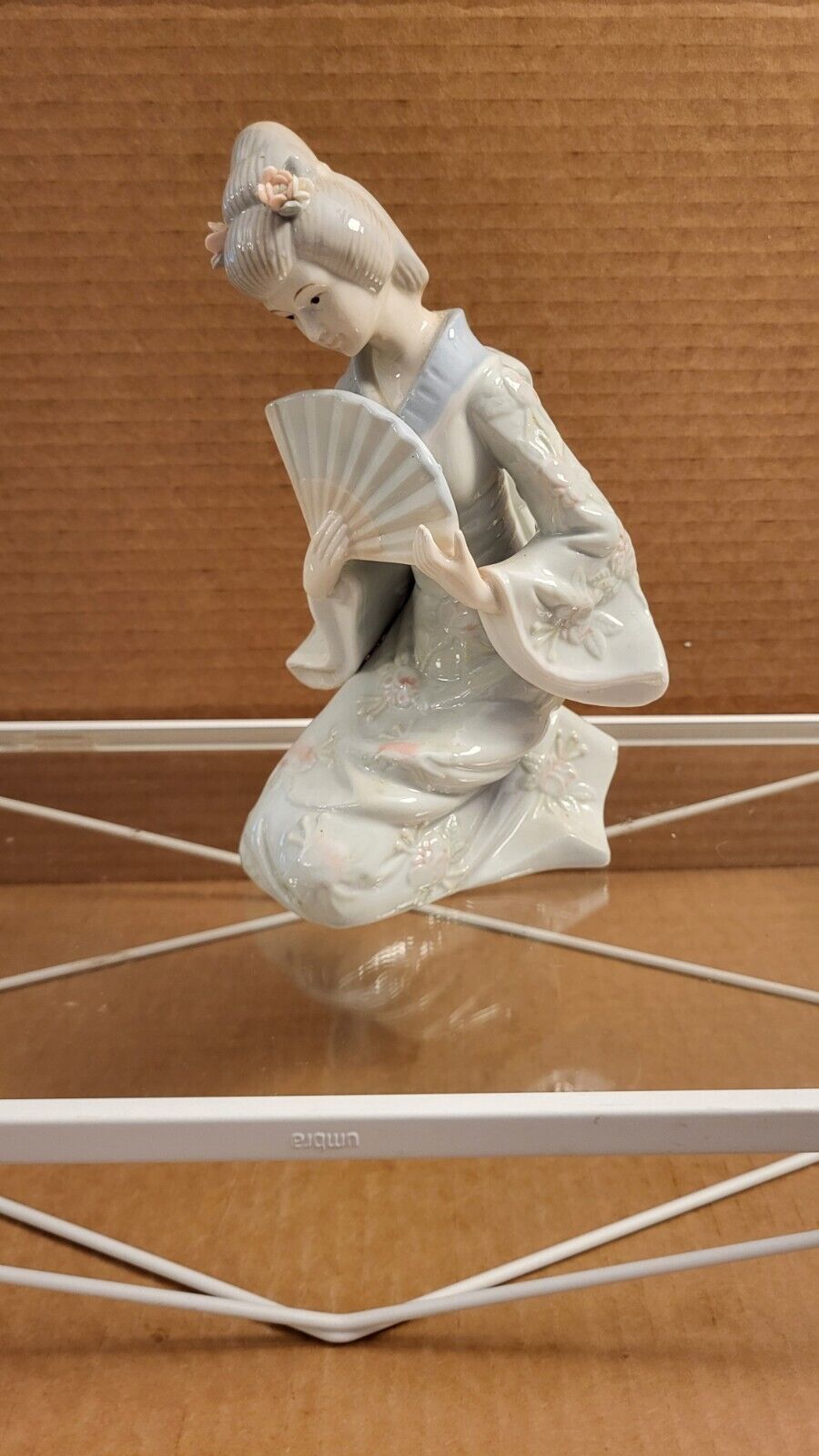 VINTAGE  PORCELAIN JAPANESE GEISHA Woman Figurines Kneeling 