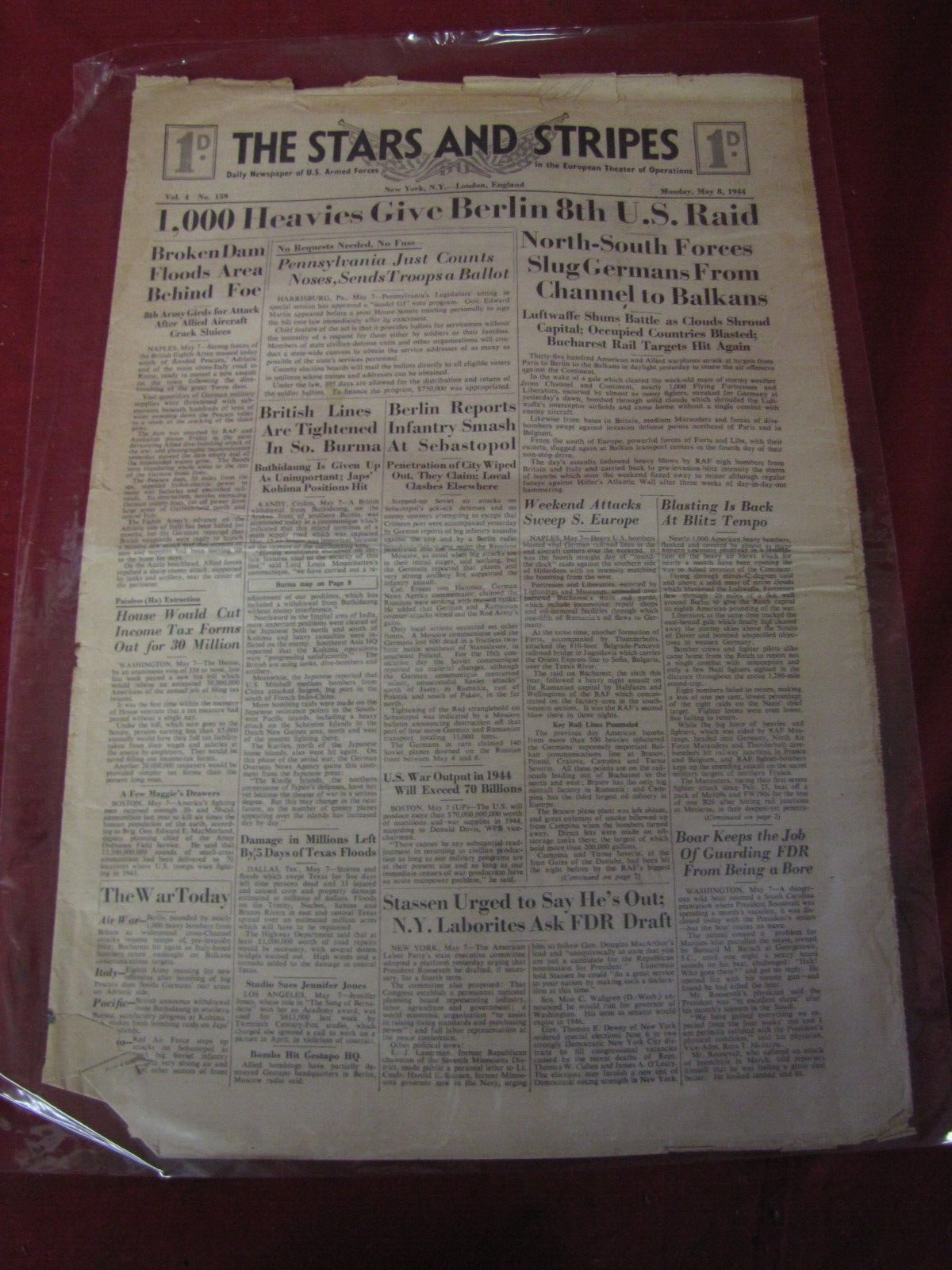 Antique 1944 The Stars & Stripes Newspaper Page (#3)