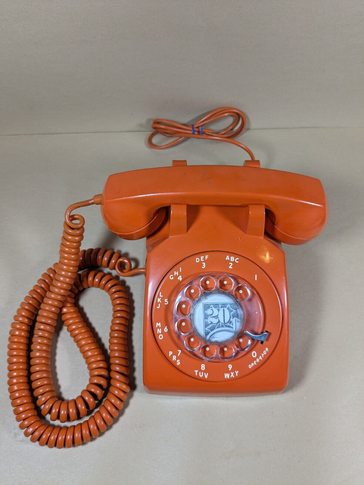 VINTAGE STROMBERG CARLSON ORANGE ROTARY DIAL TELEPHONE MODEL 500 NICE RARE 