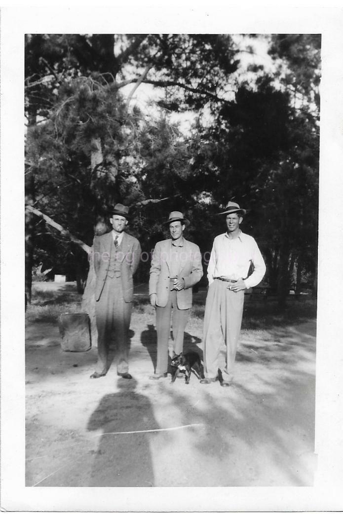 THREE GUYS Vintage FOUND PHOTO Men bw  Original Snapshot 01 29 S