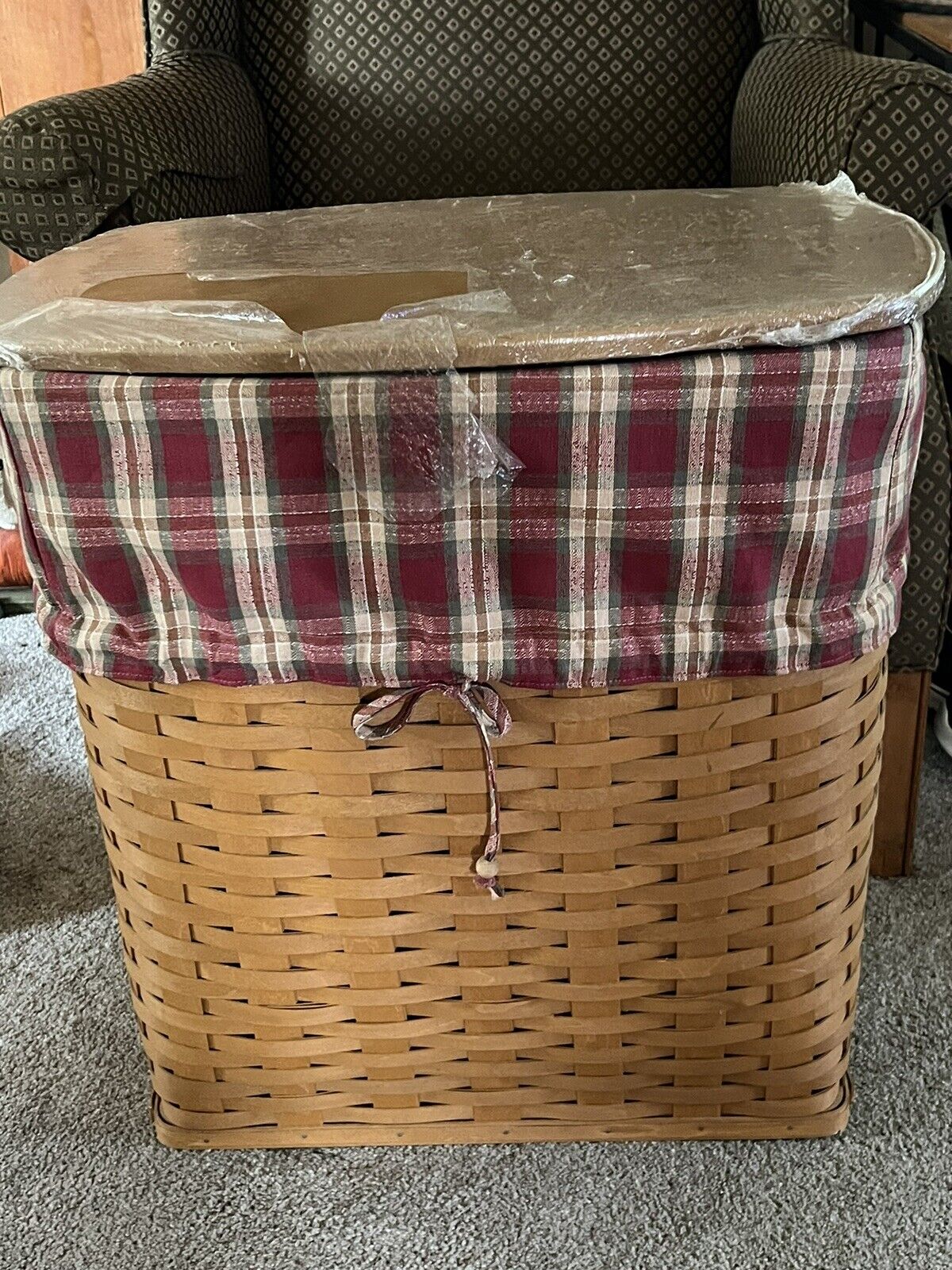 2013 Longaberger Warm Brown Holds It All Laundry Basket/Hamper with lid~RARE