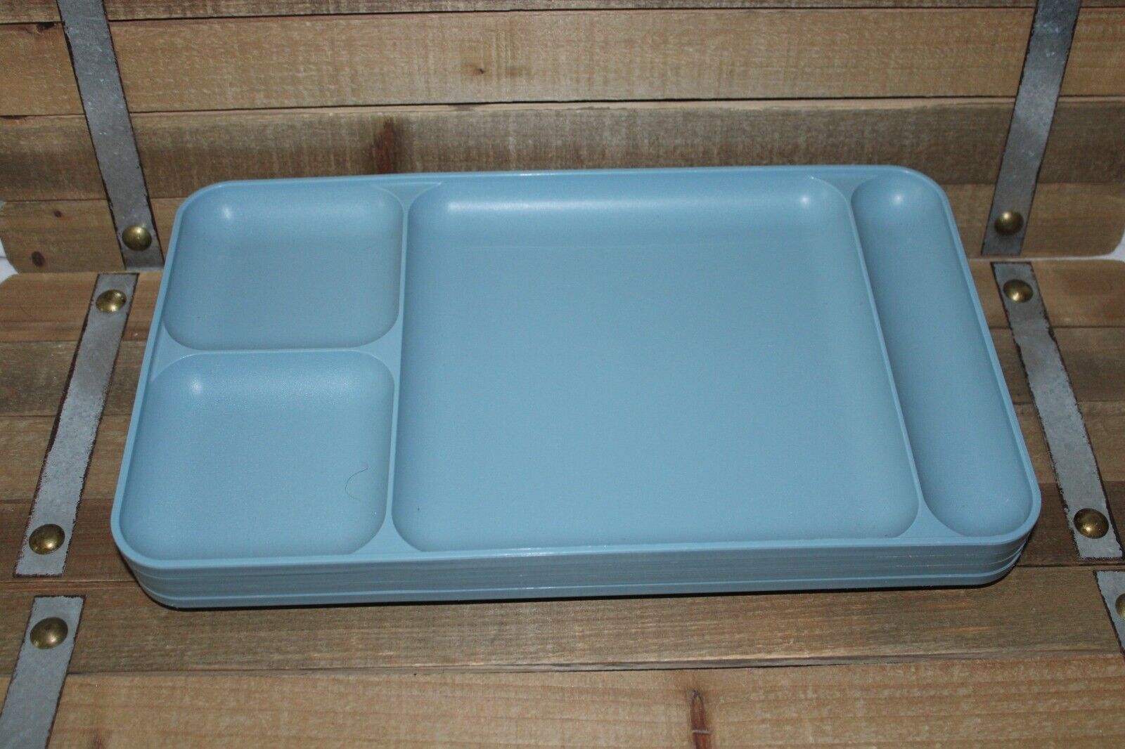 4 Tupperware Blue Divided Lunch Trays 1535-3