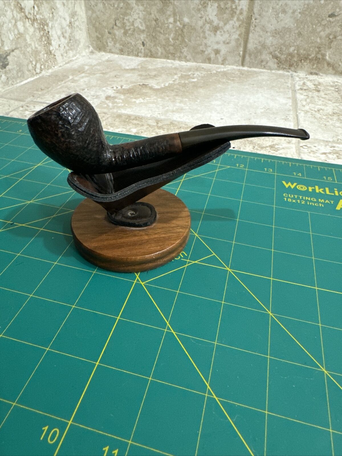 Salisbury Tobacco Pipe Strawberry Shape Vintage Great Condition