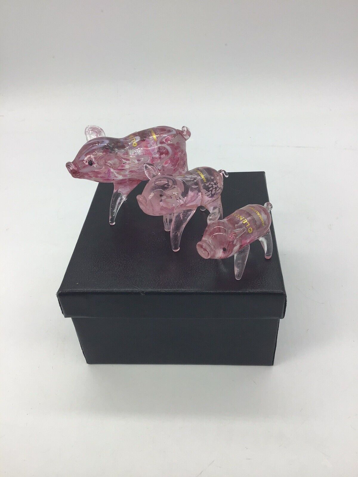 Lenox “Three Little Pigs” Piggy Parade Art Glass Figurines