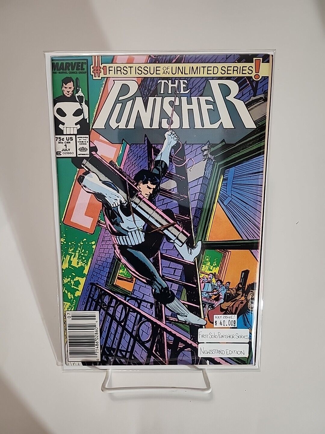 The Punisher #1 - First Ongoing Series (Marvel Comics 1987) Newsstand Edition 