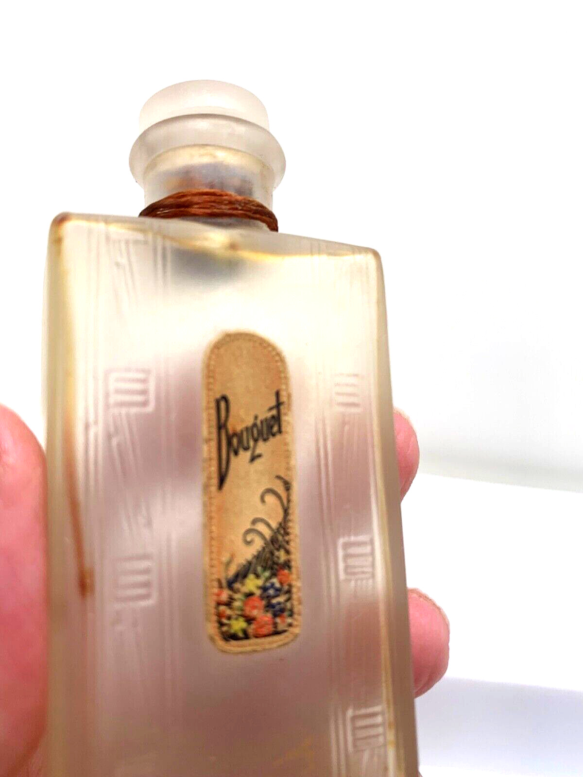 Pretty  Art Deco   Vintage perfume bottle.  ‘Bouquet’.   Est. Mid 20s-mid 30s.
