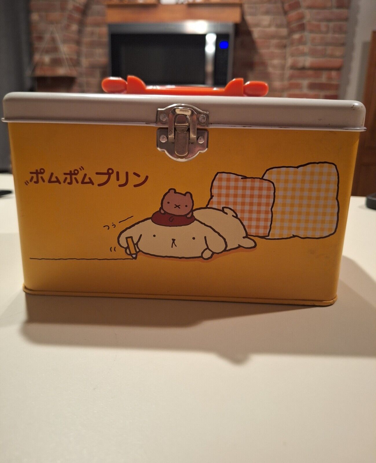 Vtg Japanese  Pompompurin Hello Kitty Tin Box W/tray 1996
