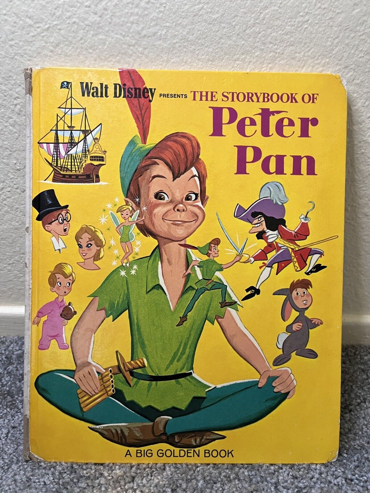 Vintage Walt Disney Peter Pan A Big Golden Book 1969 Yellow Hardcover 12x10 Rare