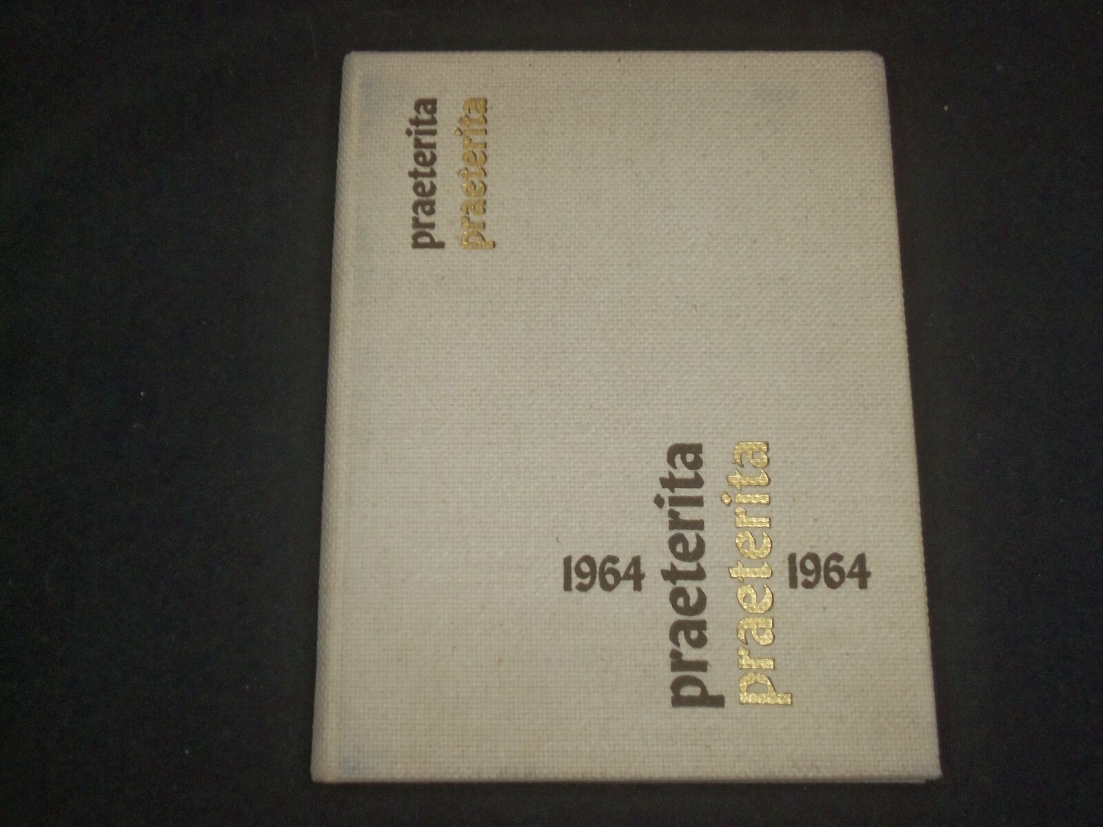 1964 MERCYHURST COLLEGE YEARBOOK - ERIE, PENNSYLVANIA - YB 2194