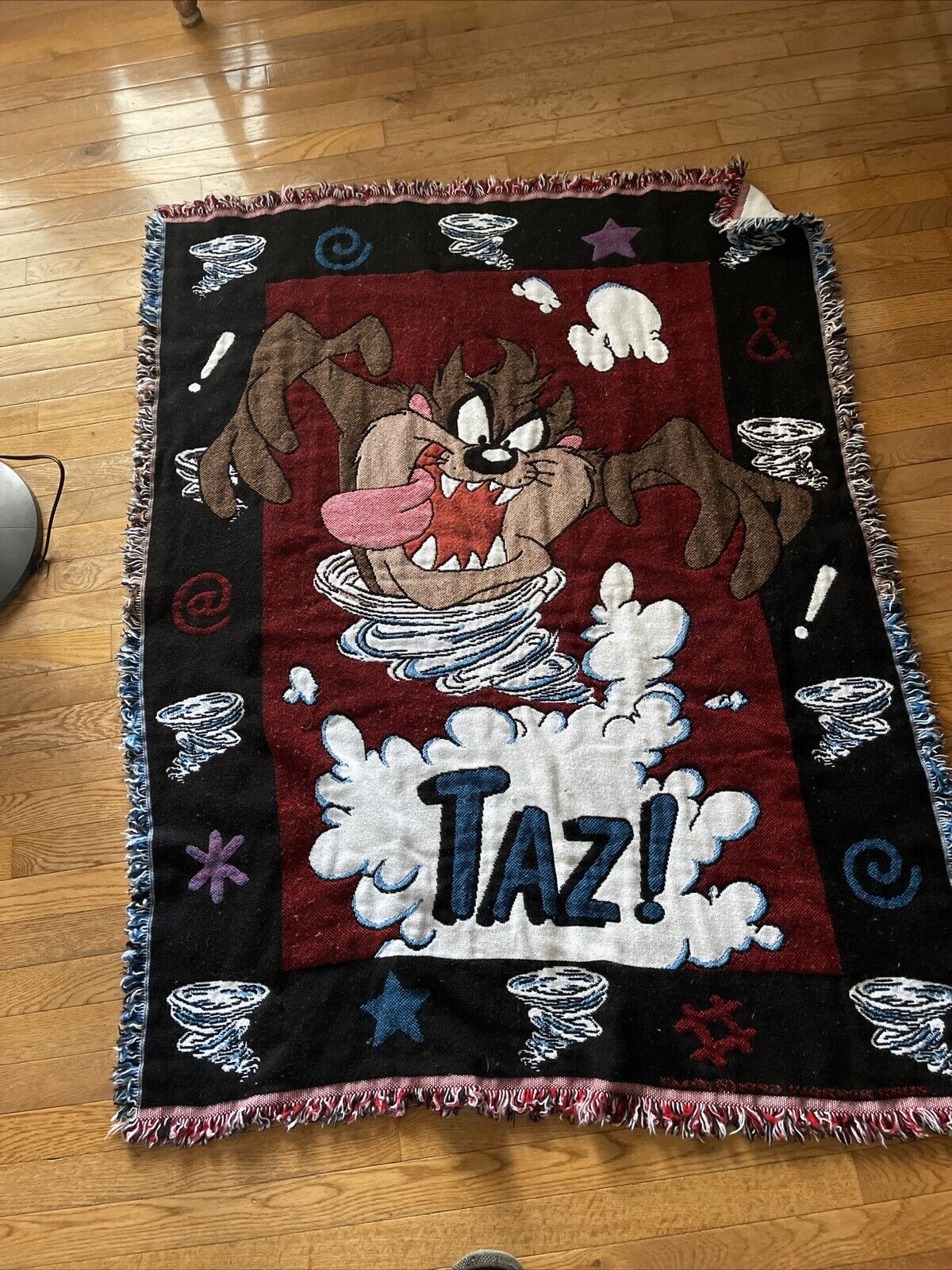 Vintage Warner Brothers TAZ Tazmanian Devil Throw Blanket Tapestry Looney Tunes