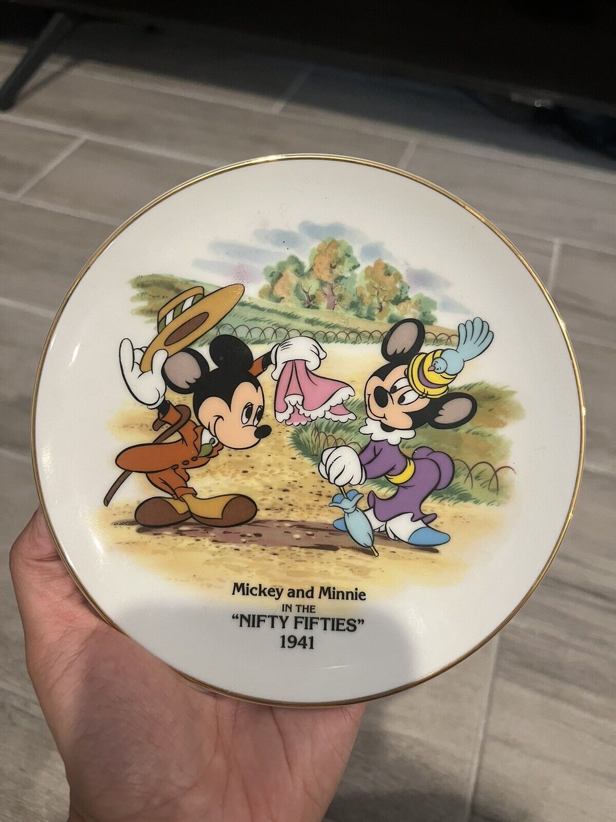 Disney Vintage Mickey Mouse Minnie Mouse “Nifty Fifties” Disney Parks Plate