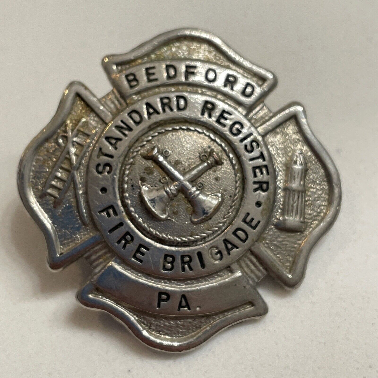 Vintage Bedford PA Fire Department Standard Register Fire Brigade Badge 1.75\
