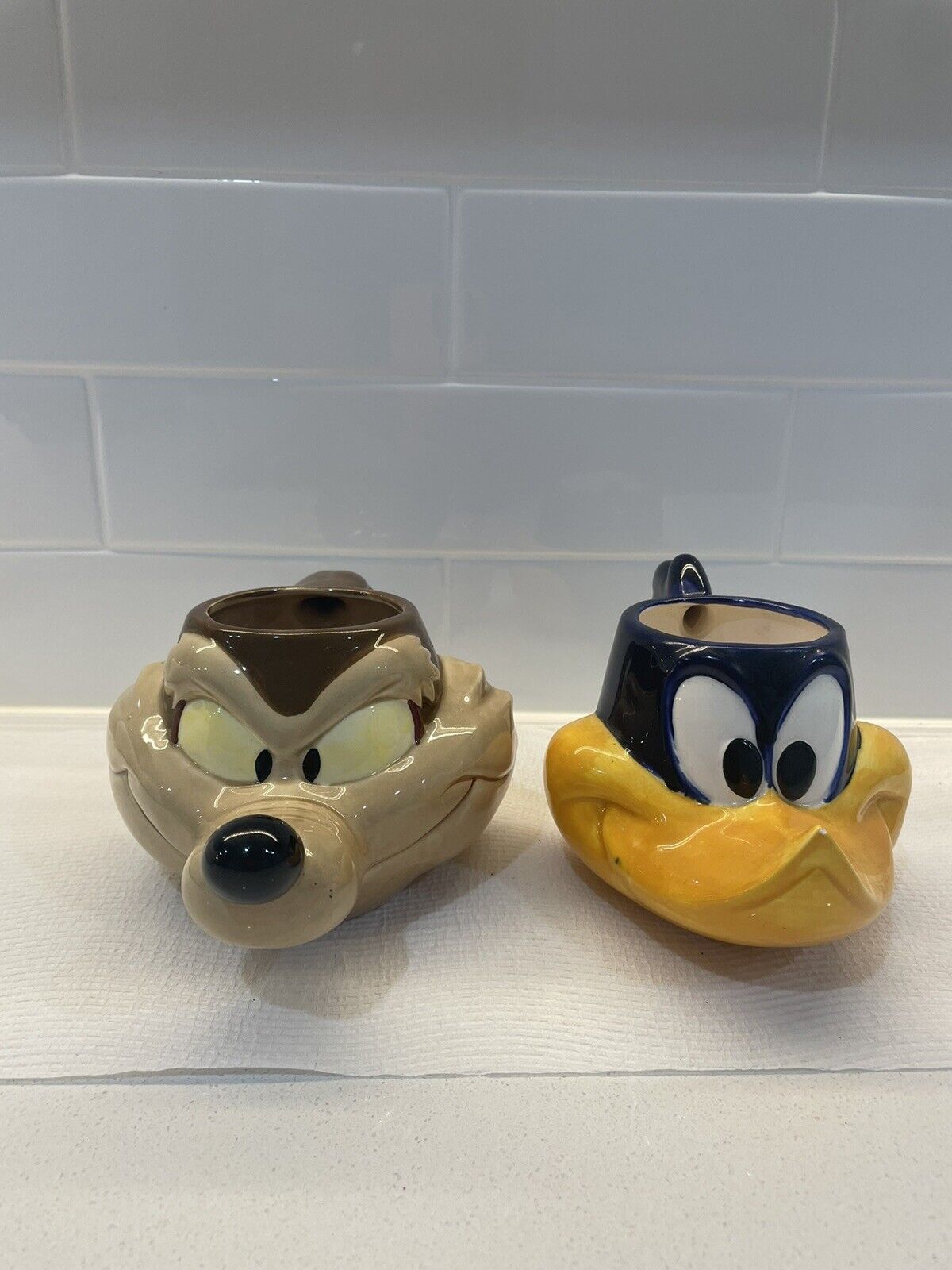 Looney Tunes Wile E. Coyote &Road Runner Mug Pair Ceramic Vintage 1989 WB Rare