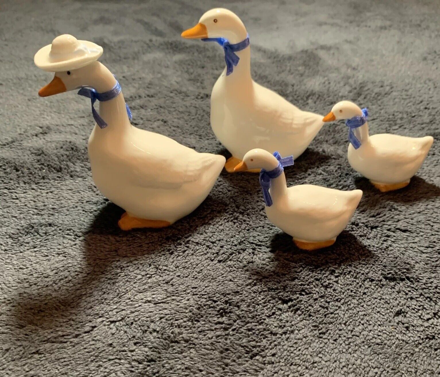 Vintage Bone China Set of  4 Geese Made In Taiwan