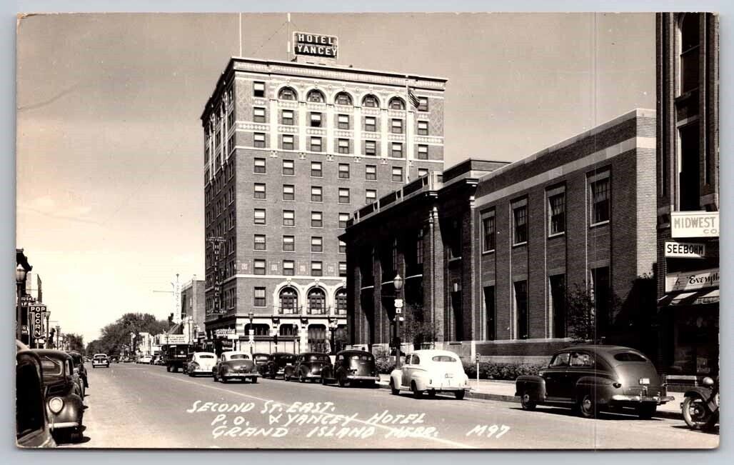 eStampsNet - Hotel Yancey Grand Island NE Photo 1930\'s Postcard 