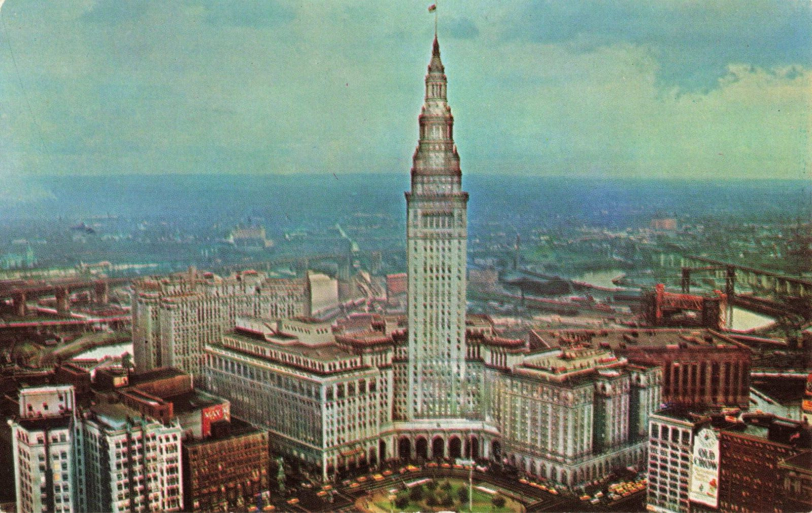 Cleveland OH Ohio, Public Square Terminal Tower Building, Vintage Postcard