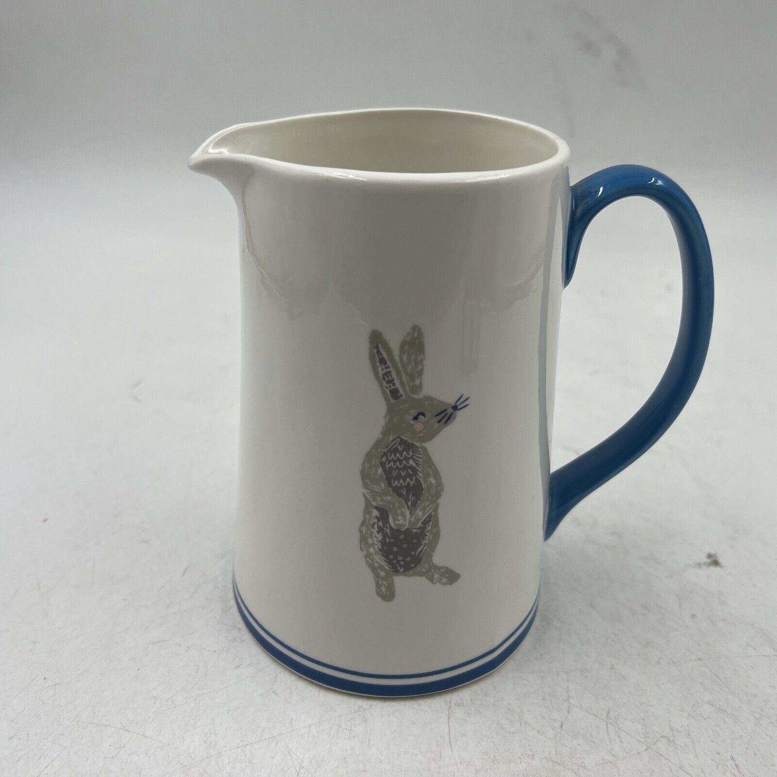Grace Porcelain 7in Bunny Pitcher CC01B33009