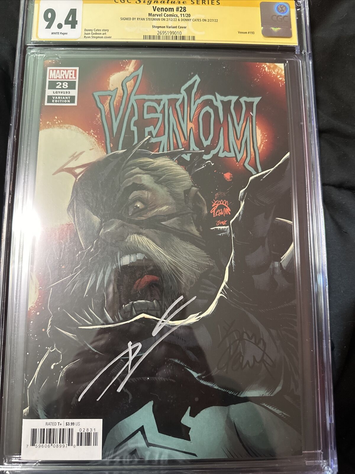 CGC 9.4 Venom #28 Stegman & Cates Signed